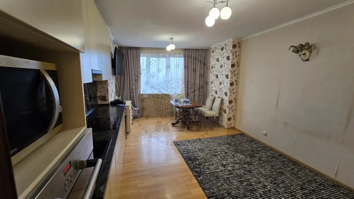 Фото Продаю 3-комнатную квартиру, 94 кв. м, Берестейский просп. (Победы)  Киев, цена: 135000 $, код 2581