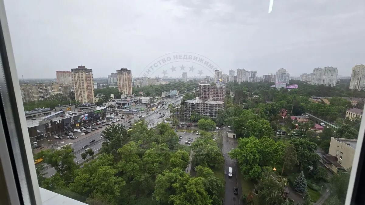 Фото Продаю 3-комнатную квартиру, 94 кв. м, Берестейский просп. (Победы)  Киев, цена: 135000 $, код 2581