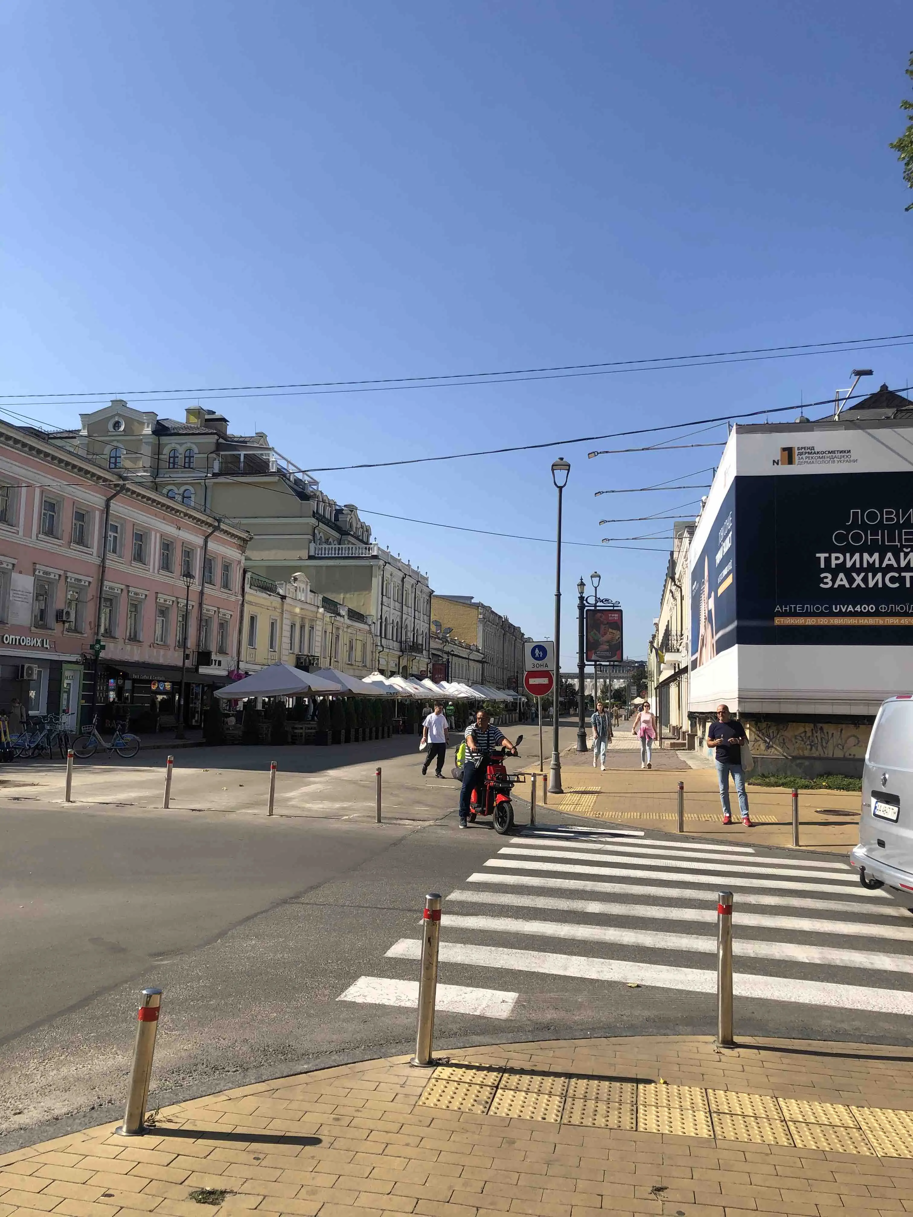 Фото Снять 2-комнатную квартиру, Андреевская ул. 8 Киев в долгосрочную аренду, цена: 35000 UAH, код 2582