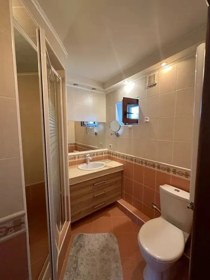 Фото Продаю дом, 151 кв. м, Центральная ул.  Киев, цена: 169000 $, код 2584
