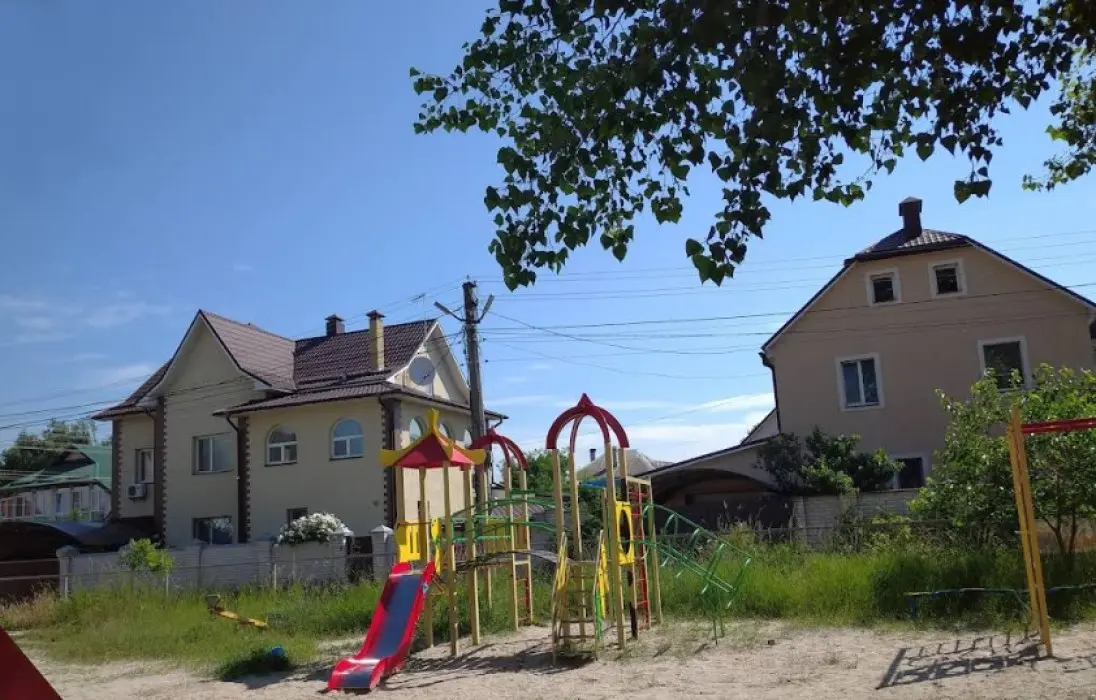 Фото Продаю дом, 151 кв. м, Центральная ул.  Киев, цена: 169000 $, код 2584