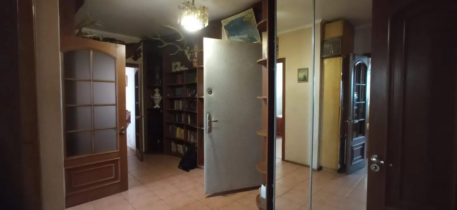 Фото Продаю 2 кімнатну квартиру, 85 кв. м, Митрополита Андрея Шептицького вул. (Анатолія Луначарського) 1В Київ, ціна: 114000 $, код 2586