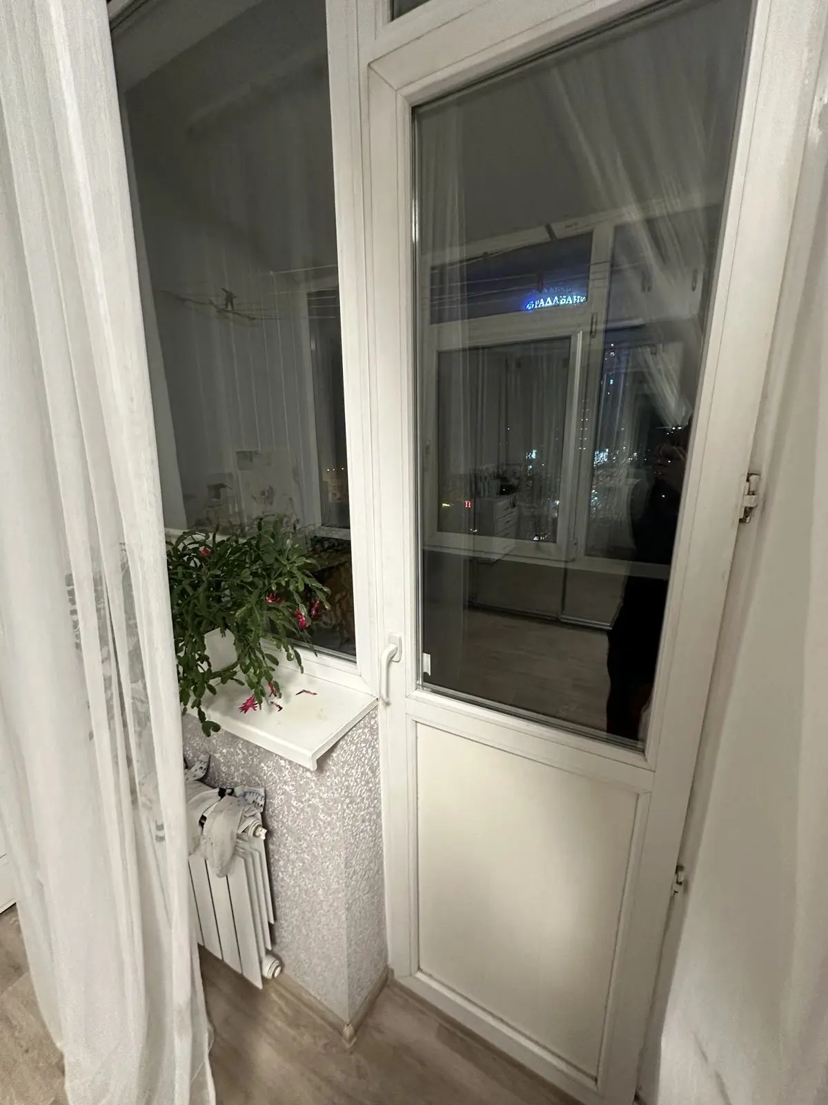Фото Продаю 2-комнатную квартиру, 55 кв. м, Успенская пл. (Демьяна Бедного) 7 Днепр, цена: 65000 $, код 2591