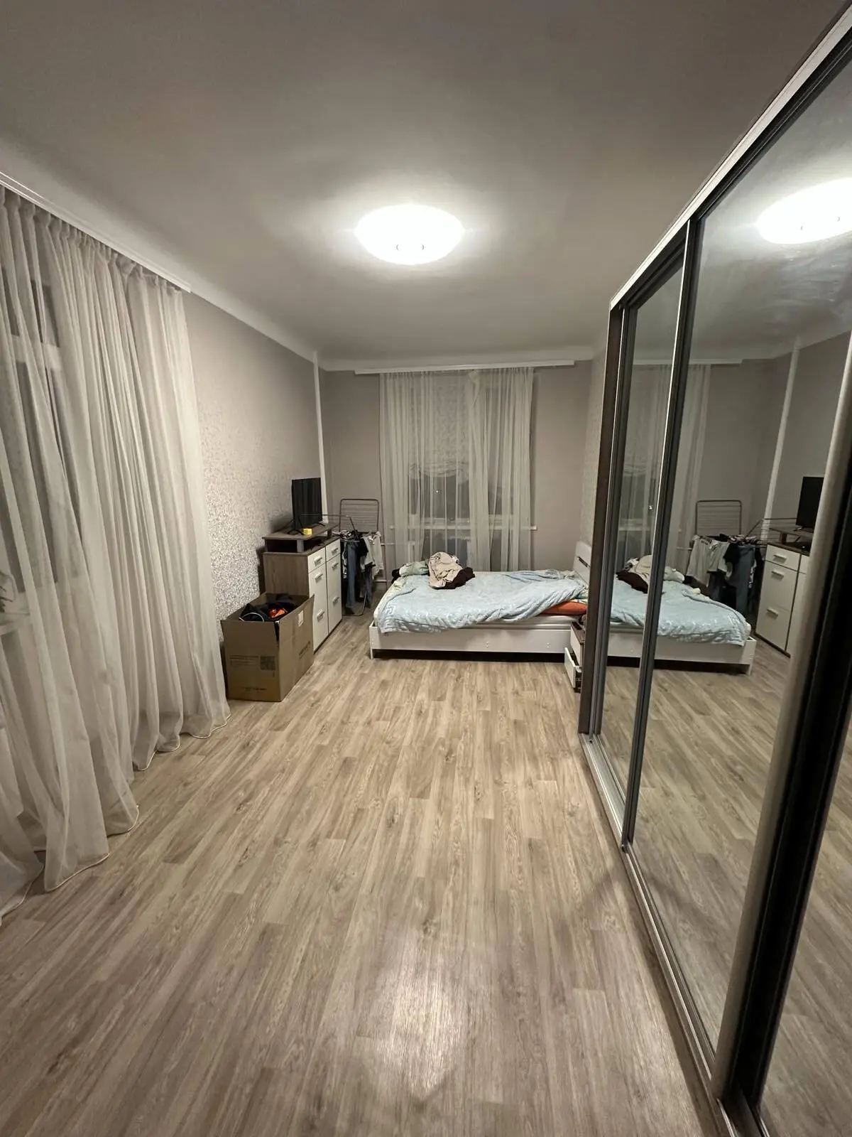 Фото Продаю 2-комнатную квартиру, 55 кв. м, Успенская пл. (Демьяна Бедного) 7 Днепр, цена: 65000 $, код 2591