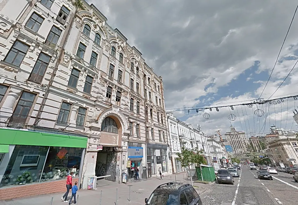 Фото Rent an office, Bohdana Khmelnytskoho Street 10 Kyiv for long-term rent, price: 29999 UAH, code 2596