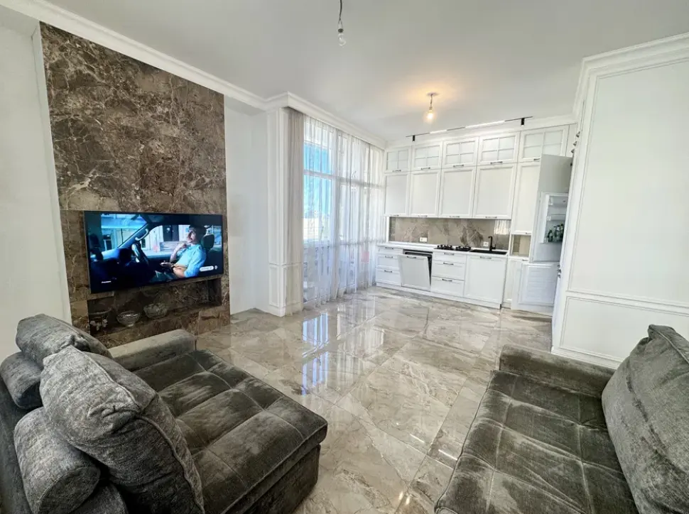 Фото Продаю 1 кімнатну квартиру, 54 кв. м, Фонтанська дорога  Одеса, ціна: 110000 $, код 2599