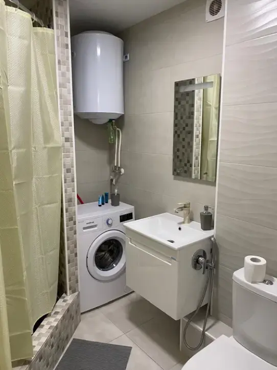 Фото Продаю 1 кімнатну квартиру, 48 кв. м, Літературна вул.  Одеса, ціна: 65000 $, код 2610