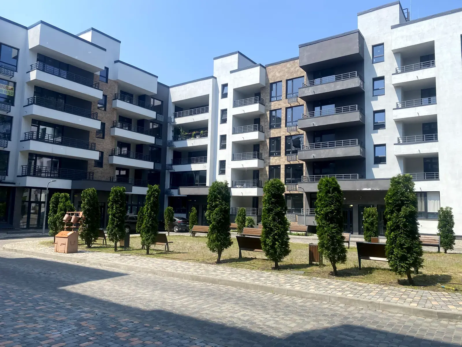 Фото Продаю 1-комнатную квартиру, 31 кв. м, Квитки Цисык ул. (Гамарника) 32 Киев, цена: 35000 $, код 2244