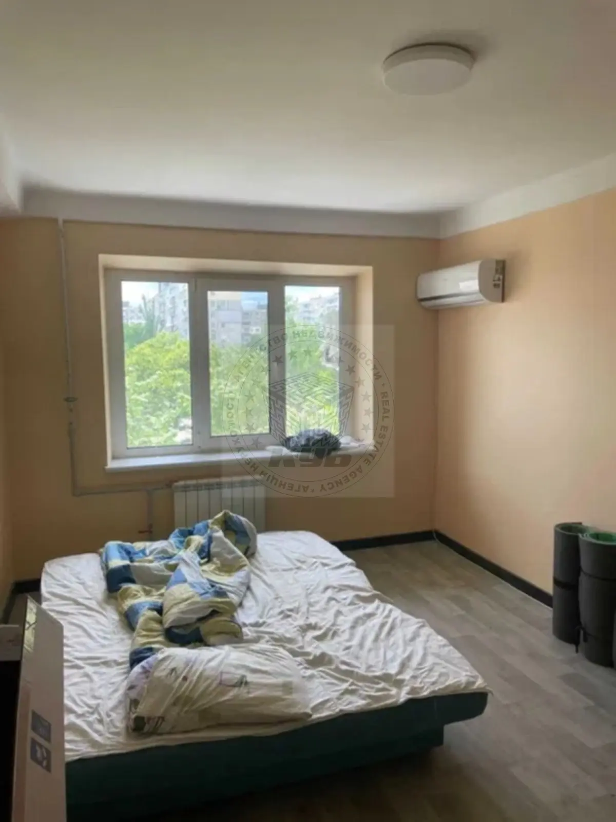Фото Selling a 2-room apartment, 43 sq.m., Obolonskyi Avenue 7Б Kyiv, price: 70000 $, code 2615