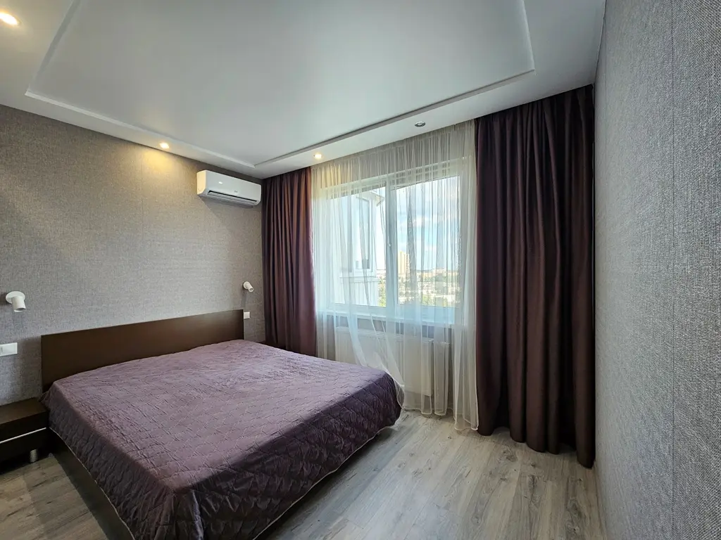 Фото Продаю 1 кімнатну квартиру, 48 кв. м, Юлії Здановської вул. (Ломоносова) 34а Київ, ціна: 87000 $, код 2627