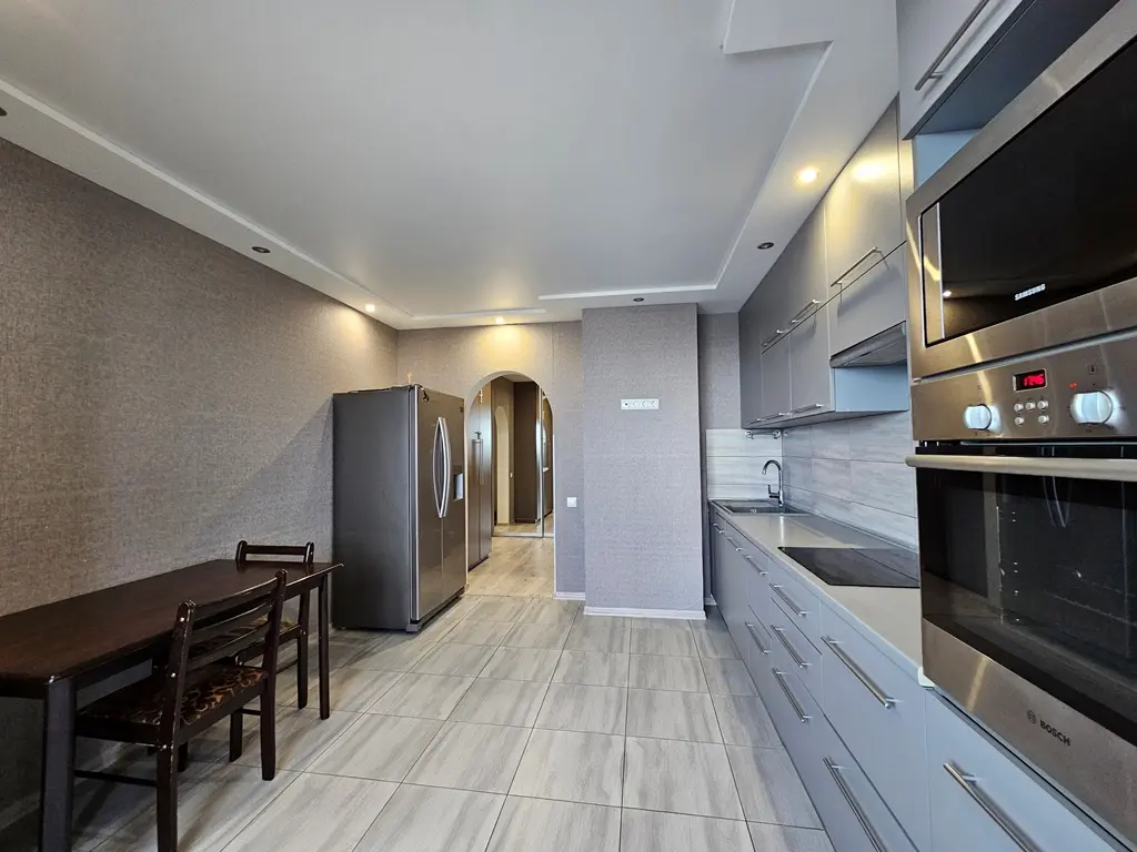 Фото Продаю 1 кімнатну квартиру, 48 кв. м, Юлії Здановської вул. (Ломоносова) 34а Київ, ціна: 87000 $, код 2627