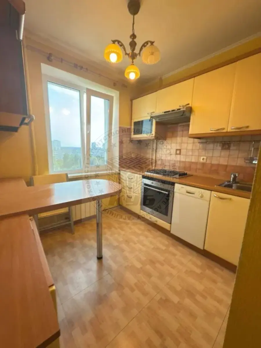 Фото Продаю 2 кімнатну квартиру, 47 кв. м, Академіка Булаховського вул. 30б Київ, ціна: 58000 $, код 2630