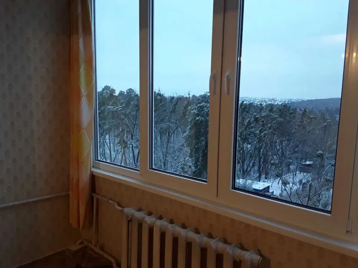 Фото Продаю 2-комнатную квартиру, 52 кв. м, Михаила Котельникова ул. 89 Киев, цена: 50000 $, код 2633