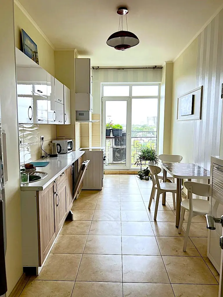Фото Rent a 2-room apartment, Frantsuzskyi Boulevard 60б Odesa for long-term rent, price: 400 EUR, code 2652