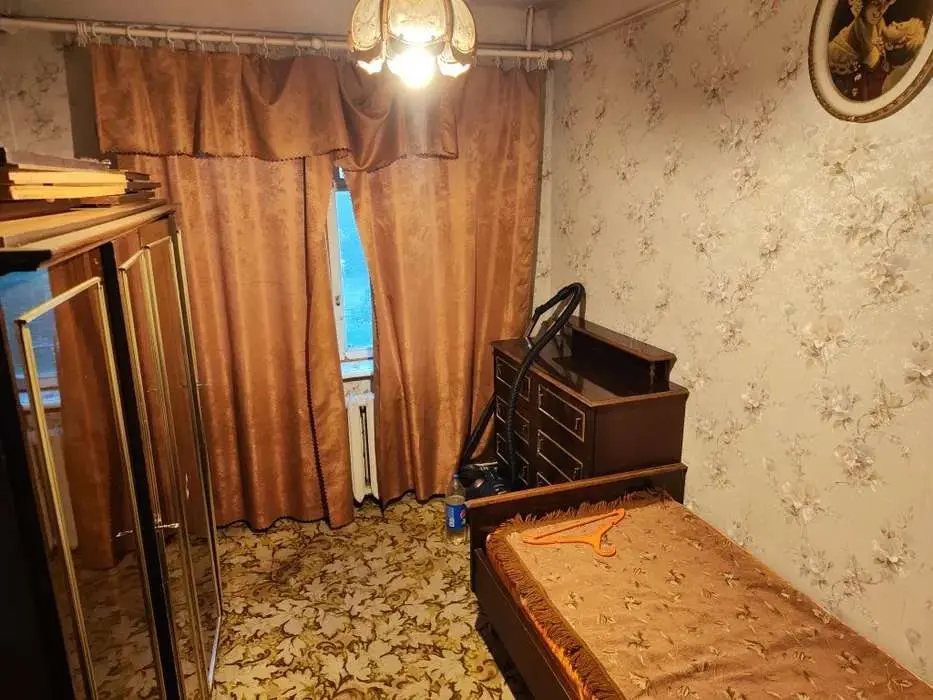 Фото Selling a 2-room apartment, 39 sq.m., Verkhovnoi Rady Boulevard 16 Kyiv, price: 41500 $, code 2654
