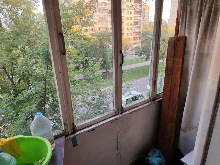 Фото Selling a 2-room apartment, 39 sq.m., Verkhovnoi Rady Boulevard 16 Kyiv, price: 41500 $, code 2654