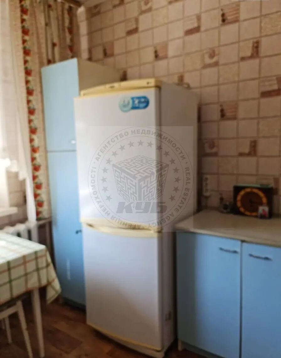 Фото Продаю 2-комнатную квартиру, 50 кв. м, Героев Днепра ул. 19 Киев, цена: 75000 $, код 2661