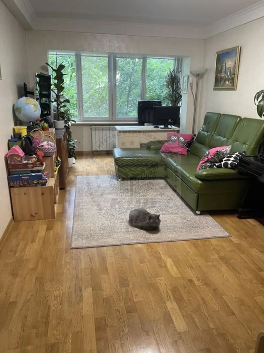Фото Продаю 3 кімнатну квартиру, 72 кв. м, Зодчих вул. 34 Київ, ціна: 110000 $, код 2662