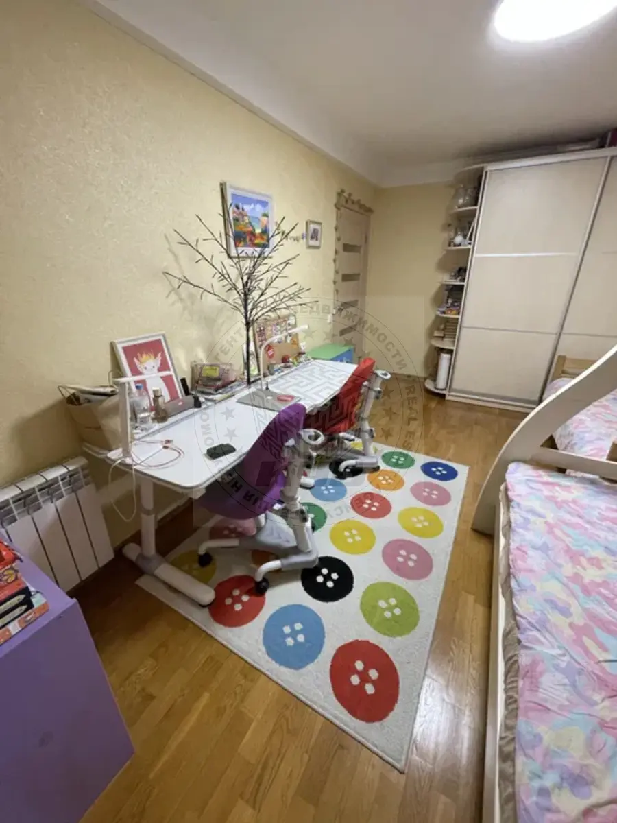 Фото Продаю 3 кімнатну квартиру, 72 кв. м, Зодчих вул. 34 Київ, ціна: 110000 $, код 2662