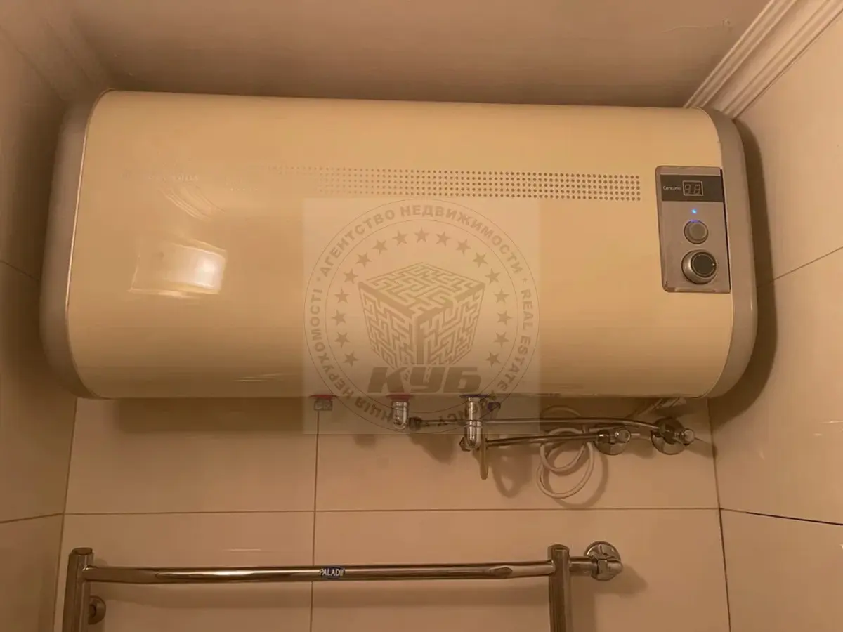 Фото Продаю 3 кімнатну квартиру, 72 кв. м, Зодчих вул. 34 Київ, ціна: 110000 $, код 2662