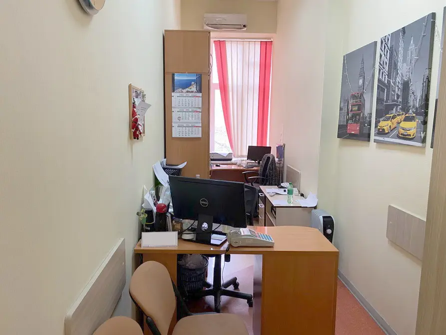 Фото Rent an office, Volodymyrska Street 65 Kyiv for long-term rent, price: 1100 $, code 2665