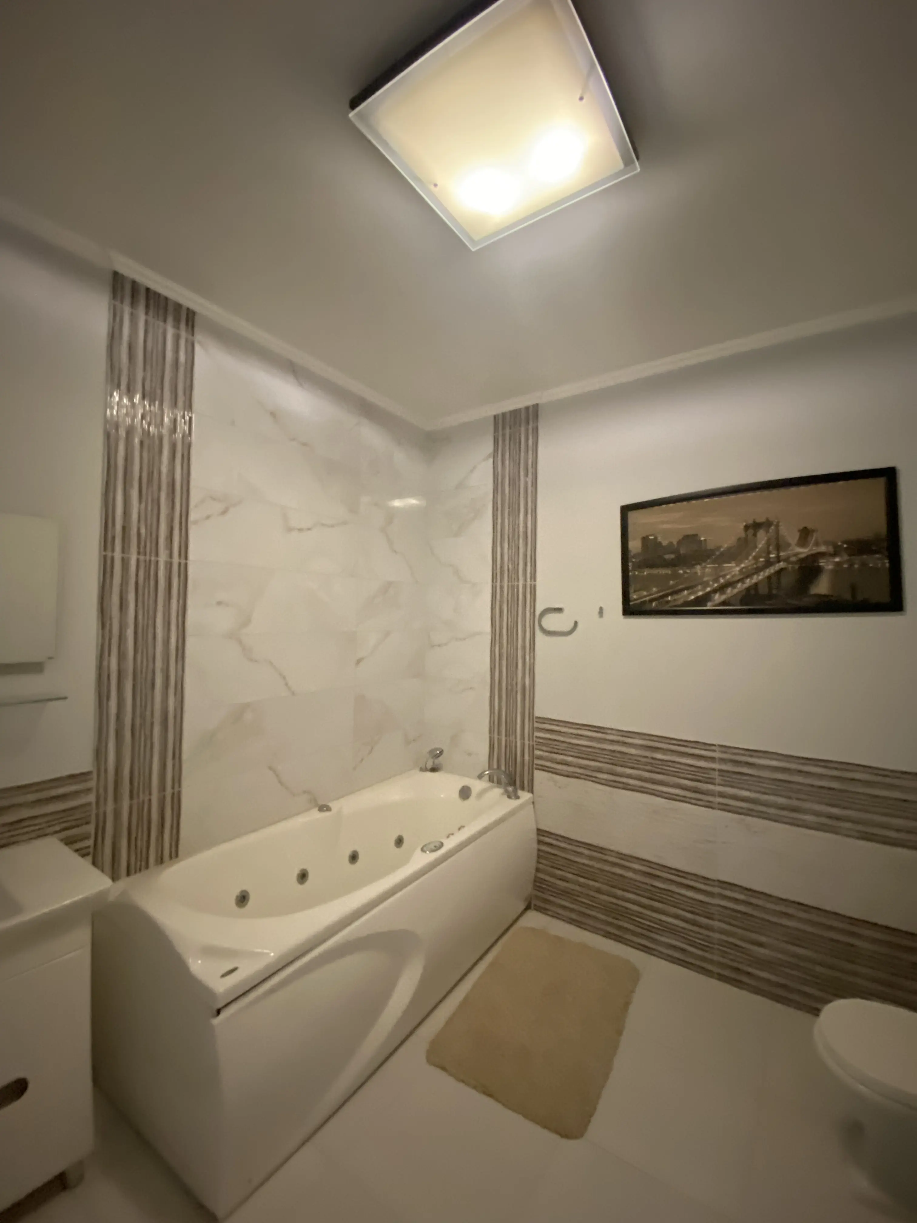 Фото Продаю 2-комнатную квартиру, 140 кв. м, Кловский спуск 7 Киев, цена: 265000 $, код 938