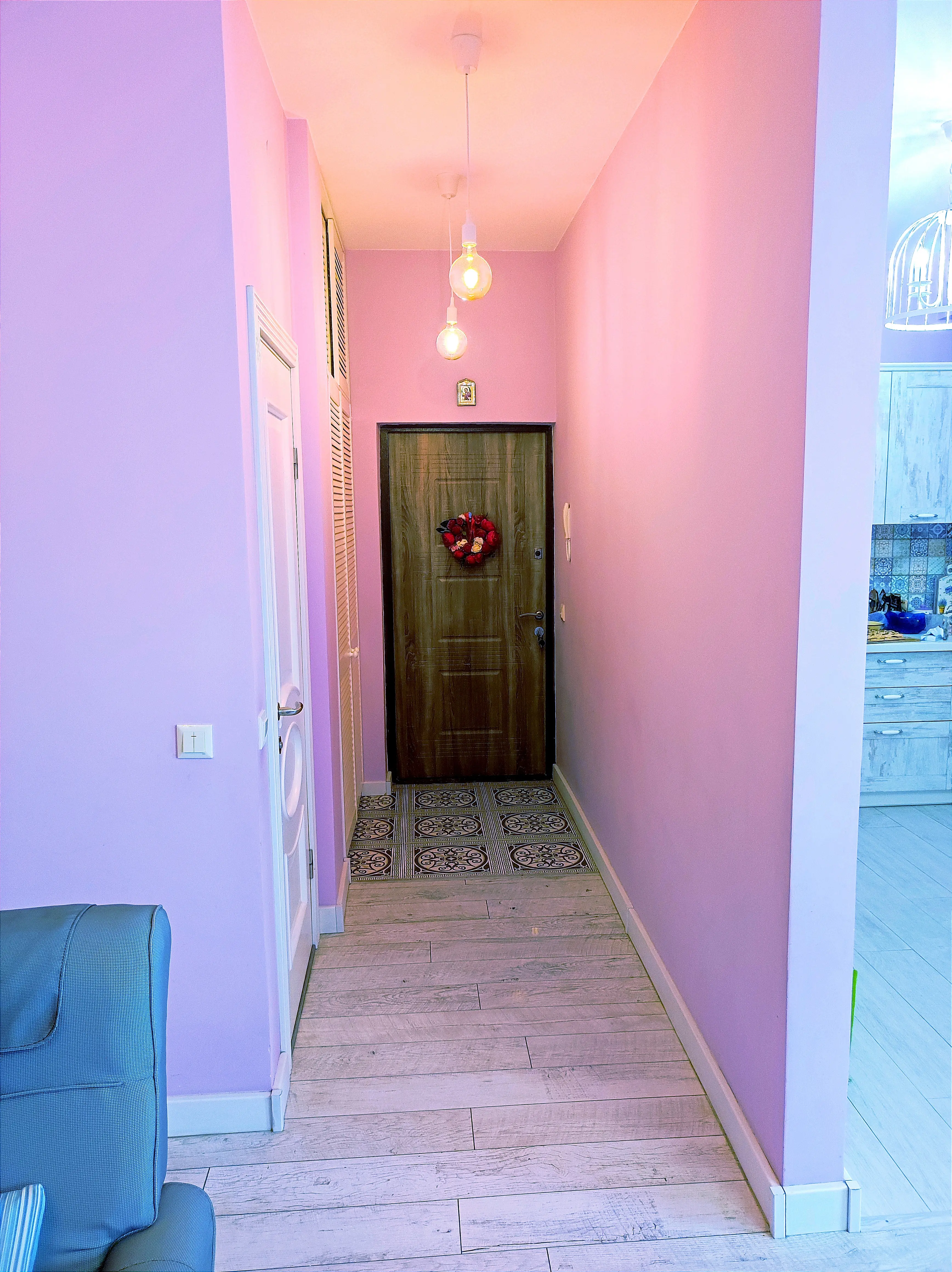 Фото Selling a 3-room apartment, 103 sq.m., Volodymyra Pohorielova Street 3б Uzhhorod, price: 104999 $, code 2668