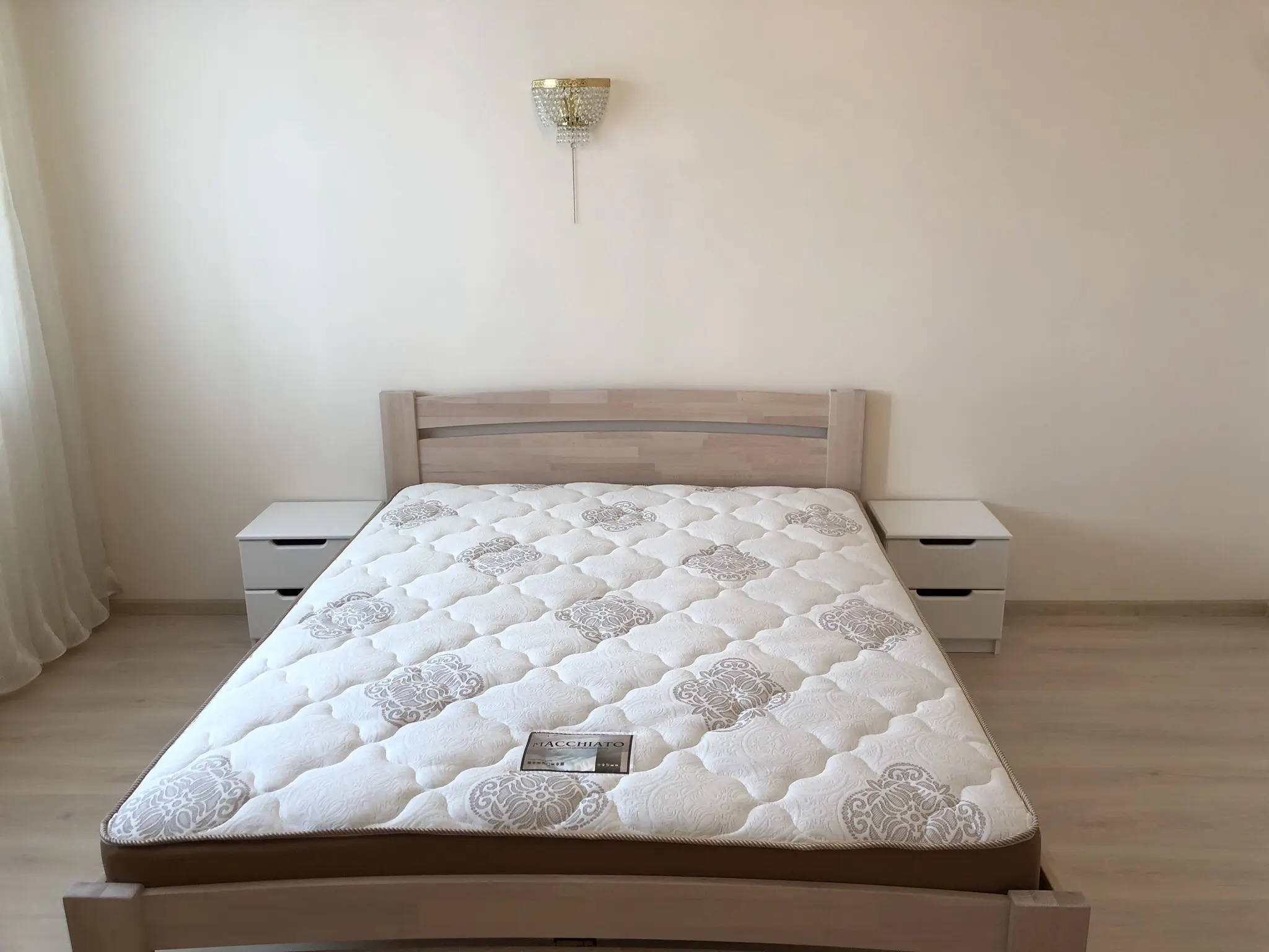 Фото Зняти 1 кімнатну квартиру, Гарматна вул.  Київ в довгострокову оренду, ціна: 20500 UAH, код 2686