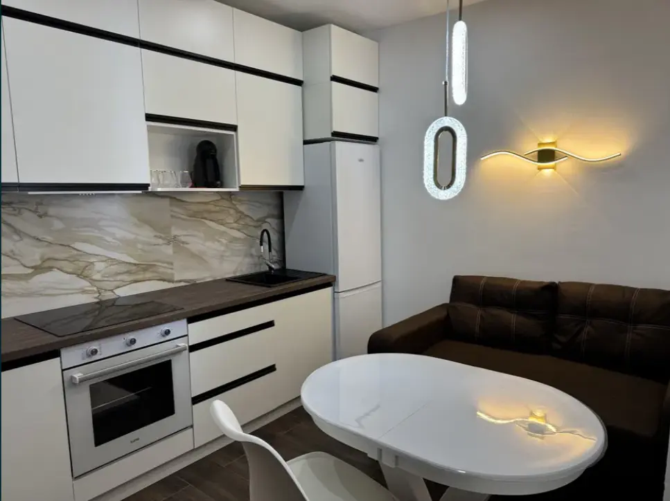 Фото Selling a 1-room apartment, 36 sq.m., Akademika Hlushka Avenue  Odesa, price: 63000 $, code 2704