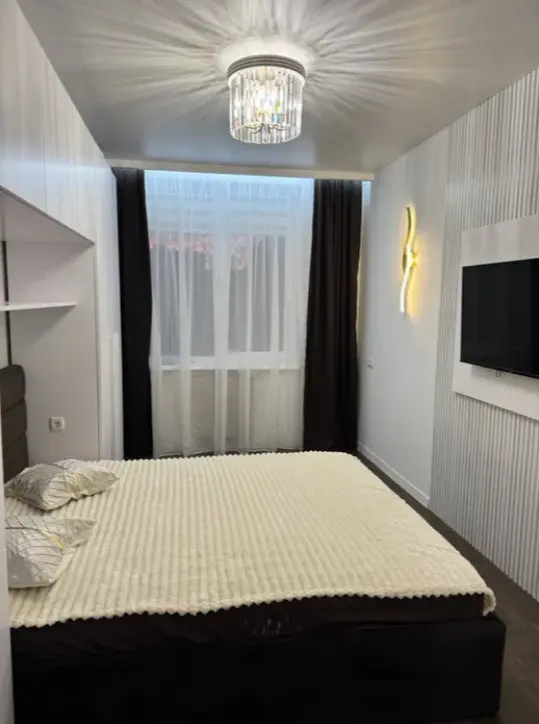 Фото Selling a 1-room apartment, 36 sq.m., Akademika Hlushka Avenue  Odesa, price: 63000 $, code 2704