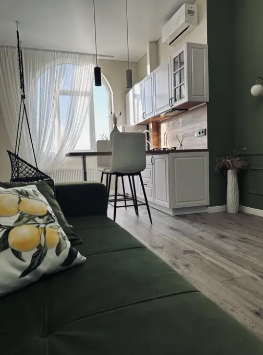 Фото Selling a 1-room apartment, 30 sq.m., Dacha Kovalevskoho Street  Odesa, price: 49000 $, code 2708