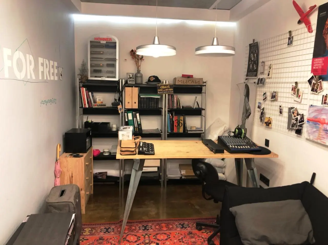 Фото Rent a retail space, Valeriia Lobanovskoho Avenue (Chervonozorianyi Avenue) 4ж Kyiv for long-term rent, price: 1470 $, code 566