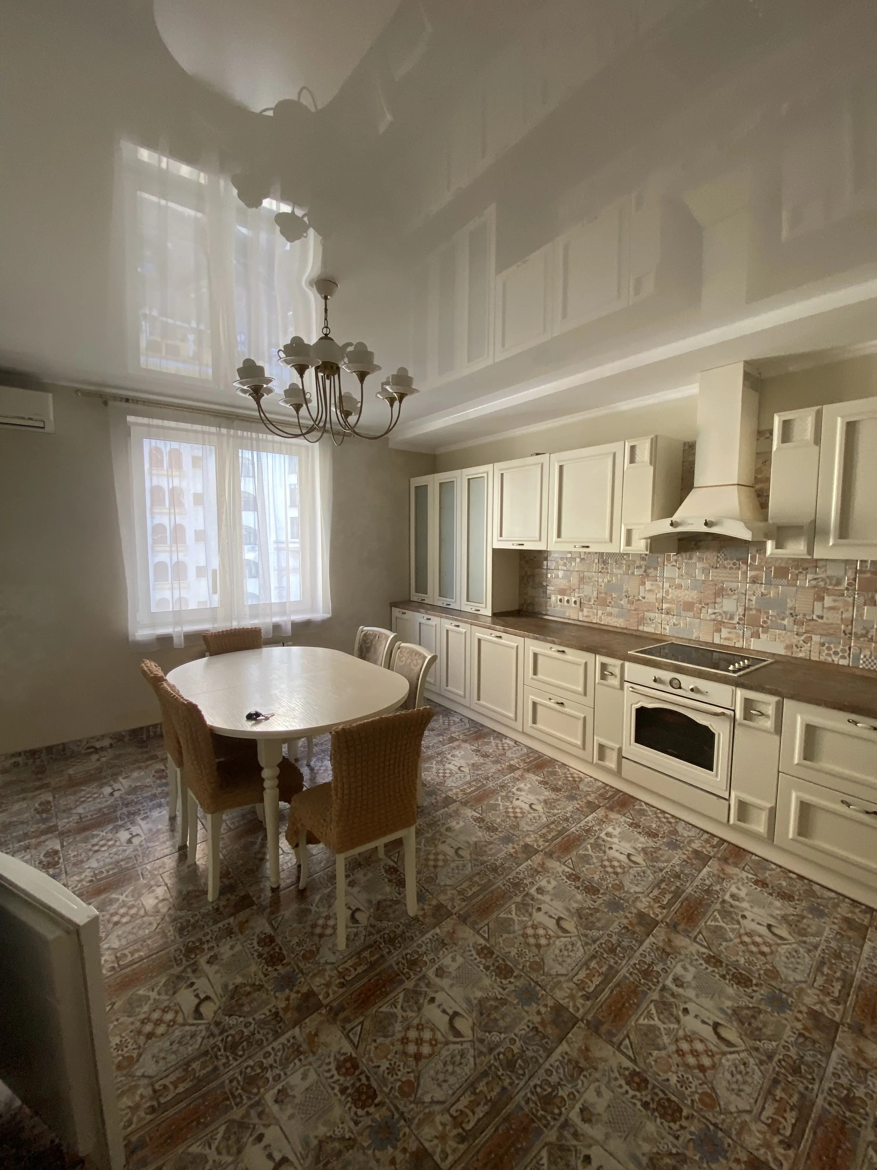 Фото Продаю 3-комнатную квартиру, 121 кв. м, Златоустовская ул. (Володарского ; Златоустовская) 55 Киев, цена: 193900 $, код 2722