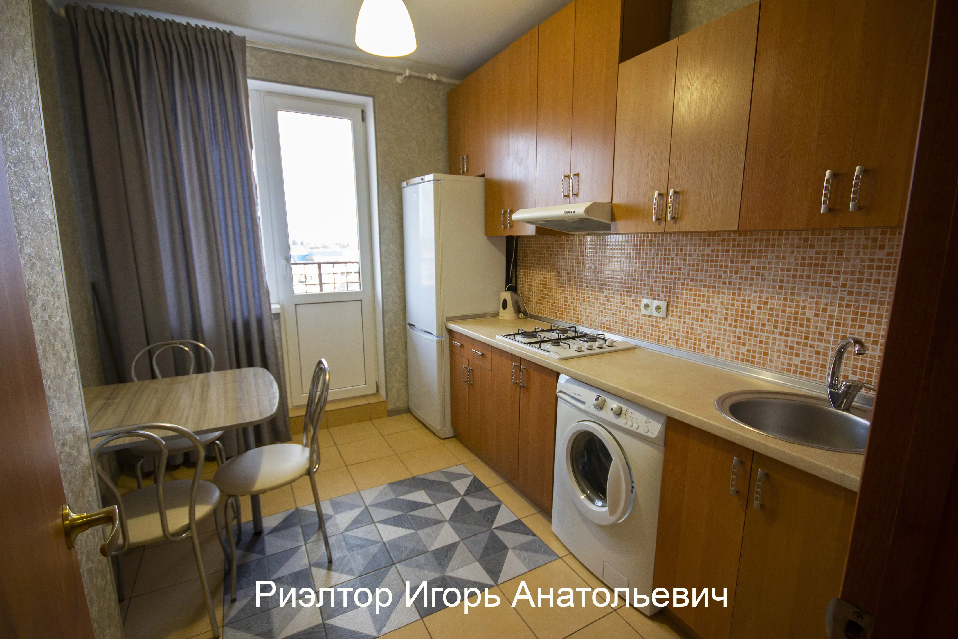 Фото Зняти 1 кімнатну квартиру, Овідіопольська дорога  Одеса в довгострокову оренду, ціна: 6000 UAH, код 2753