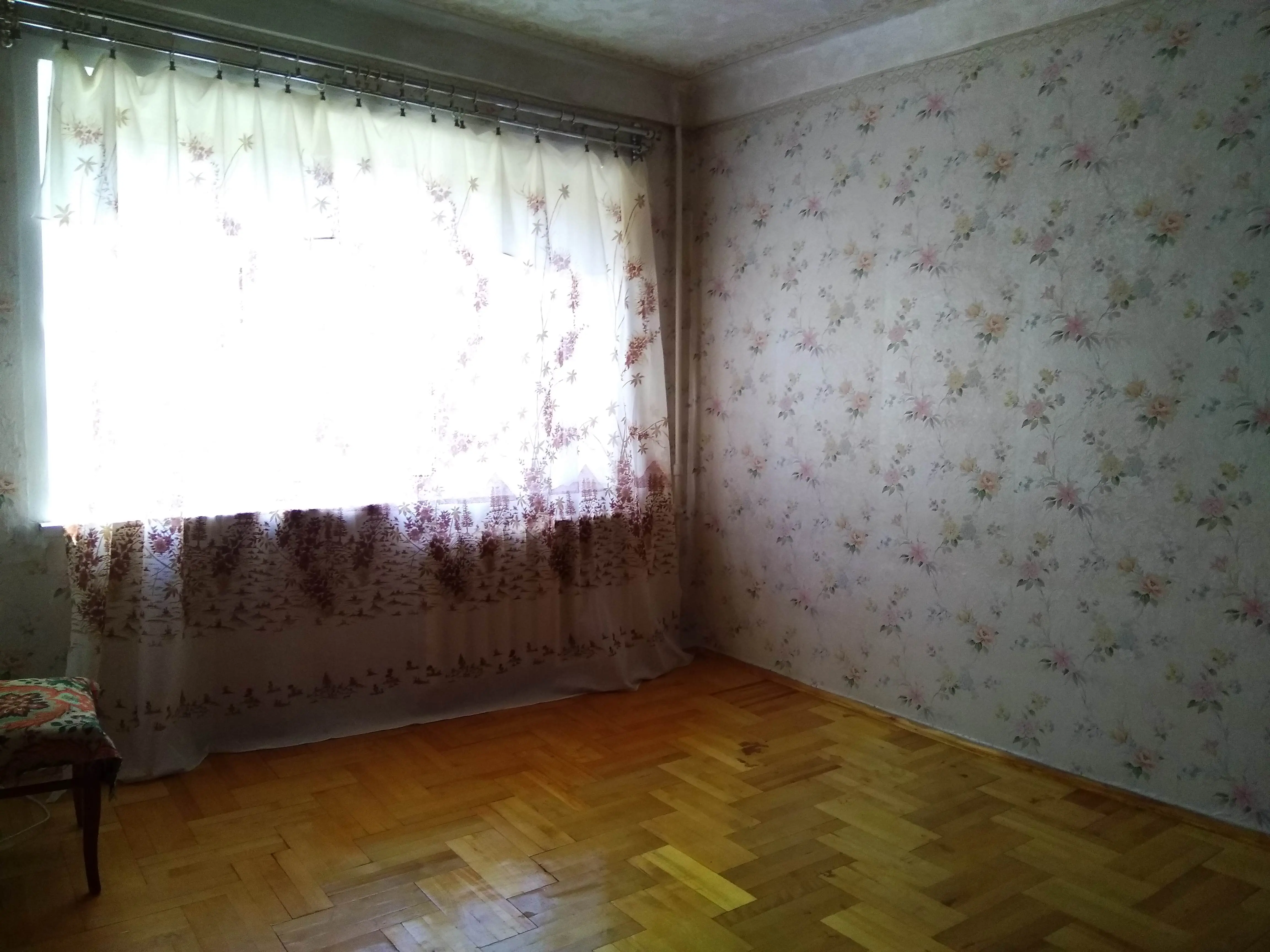 Фото Зняти 3 кімнатну квартиру, Ігоря Турчина вул. (Василя Блюхера) 12 Київ в довгострокову оренду, ціна: 12000 UAH, код 2758
