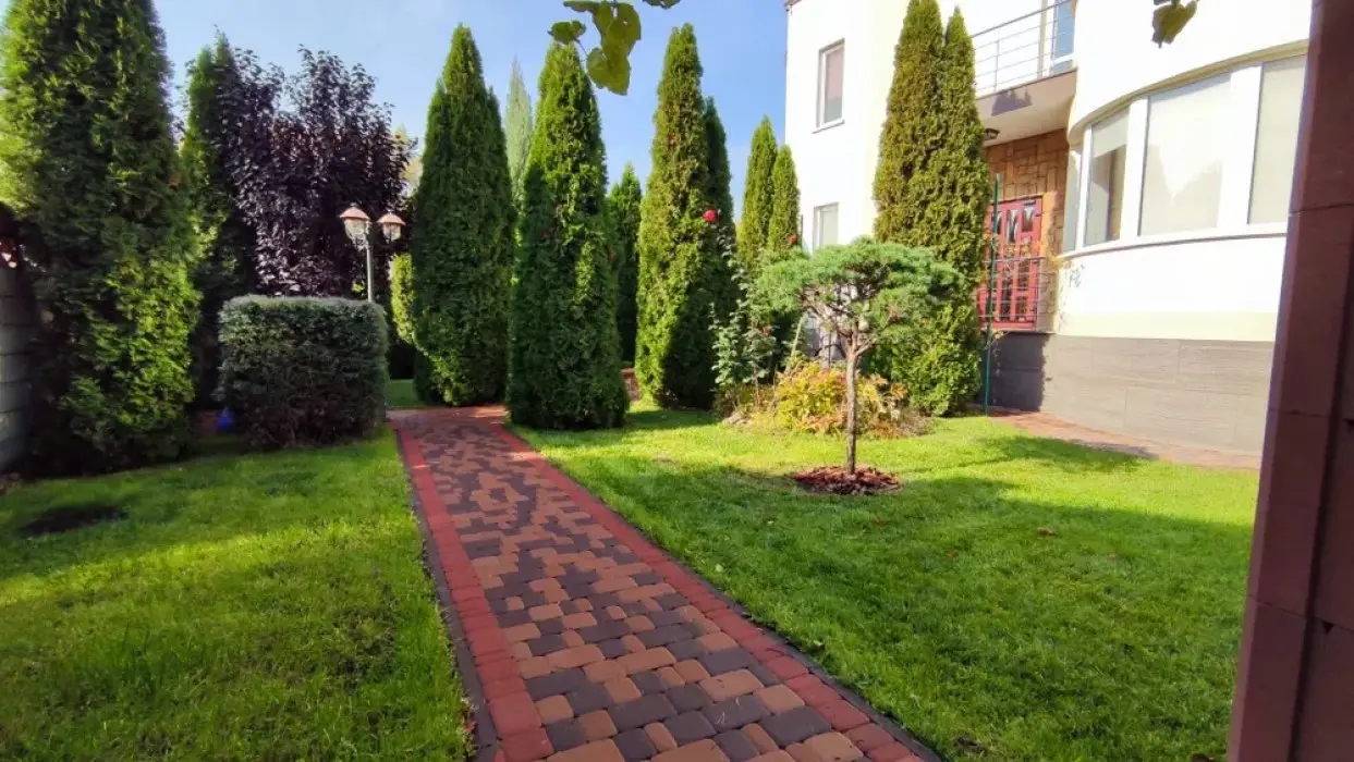 Фото Продаю будинок, 383 кв. м, 50-а А Садова вул.  Київ, ціна: 680000 $, код 2759