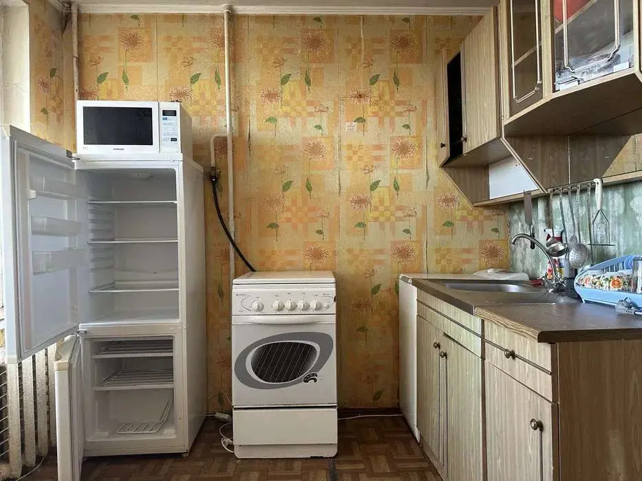 Фото Зняти 1 кімнатну квартиру, Березняківська вул. 2 Київ в довгострокову оренду, ціна: 10000 UAH, код 2761