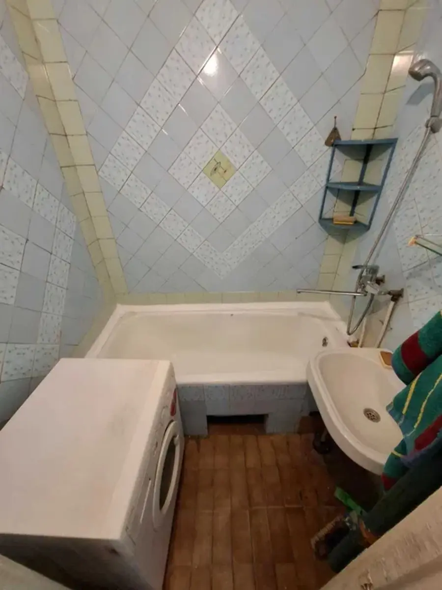 Фото Продаю 3 кімнатну квартиру, 70 кв. м, Якуба Коласа вул. 27в Київ, ціна: 72300 $, код 2762