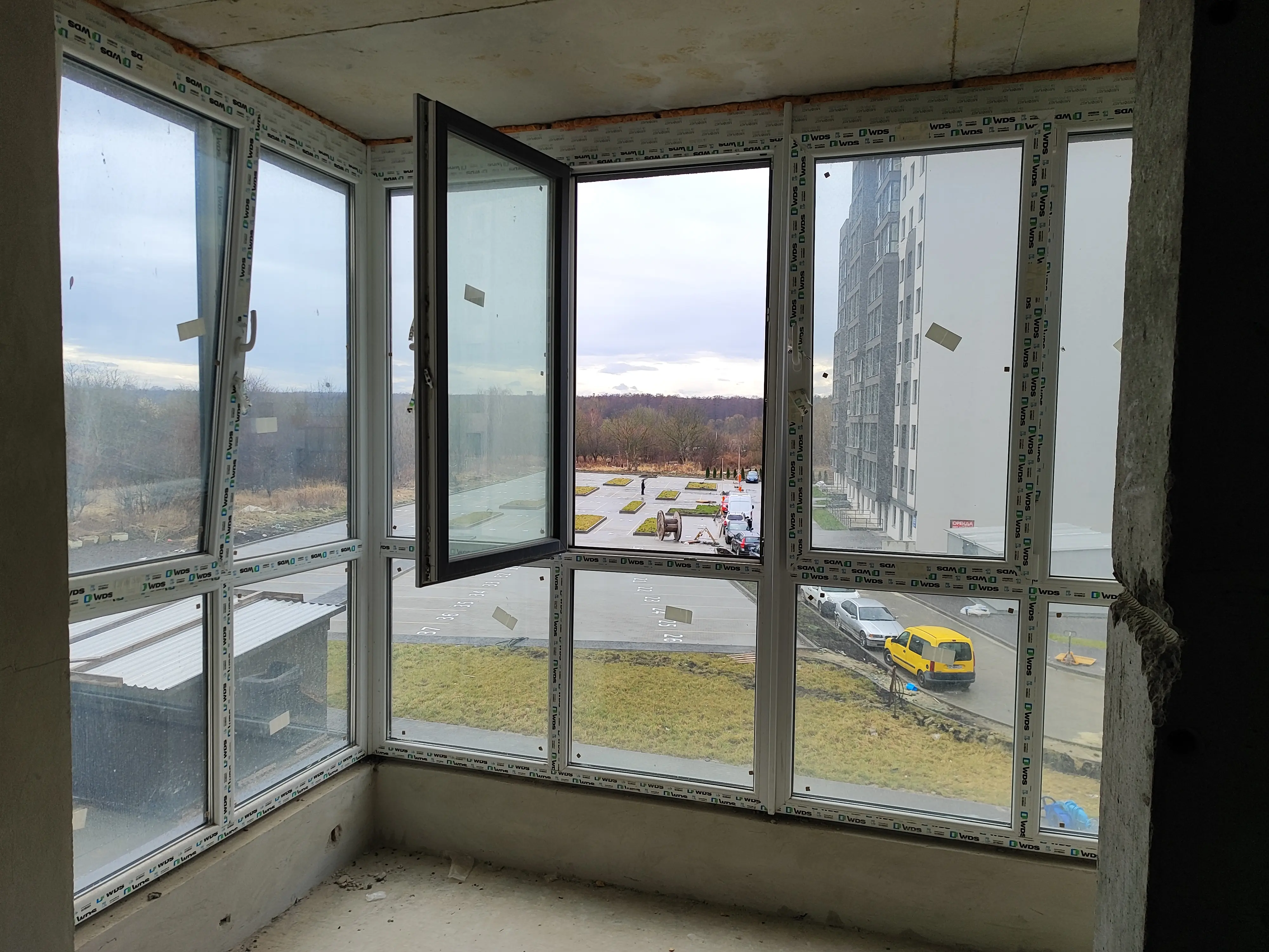 Фото Продаю 1 кімнатну квартиру, 47.4 кв. м, Роксоляни вул.  Львів, ціна: 67000 $, код 2772