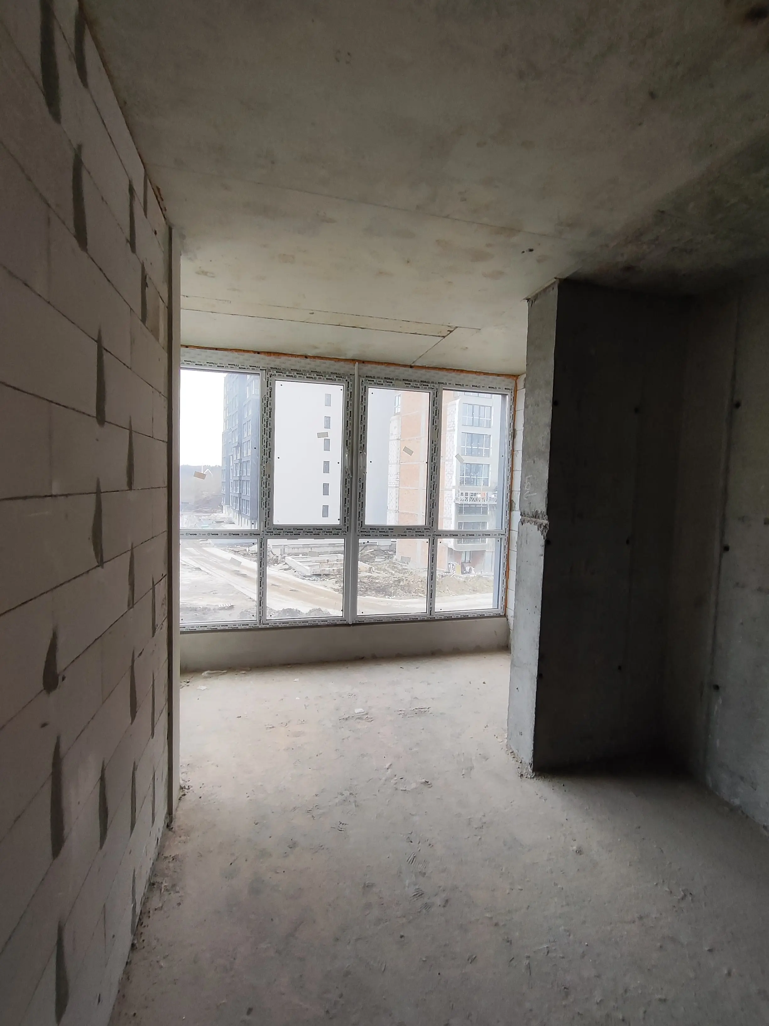 Фото Продаю 1 кімнатну квартиру, 47.4 кв. м, Роксоляни вул.  Львів, ціна: 67000 $, код 2772