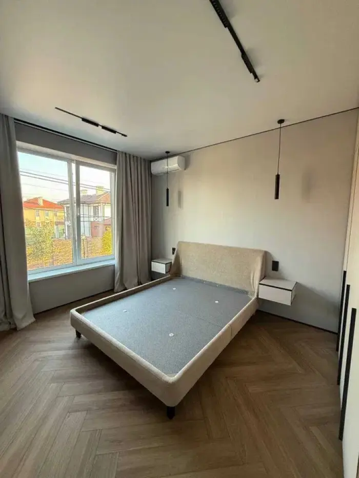 Фото Продаю дом, 130 кв. м, Центральная Садовая ул.  Киев, цена: 175000 $, код 2783