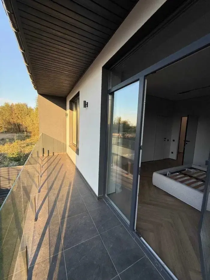 Фото Продаю дом, 130 кв. м, Центральная Садовая ул.  Киев, цена: 175000 $, код 2783