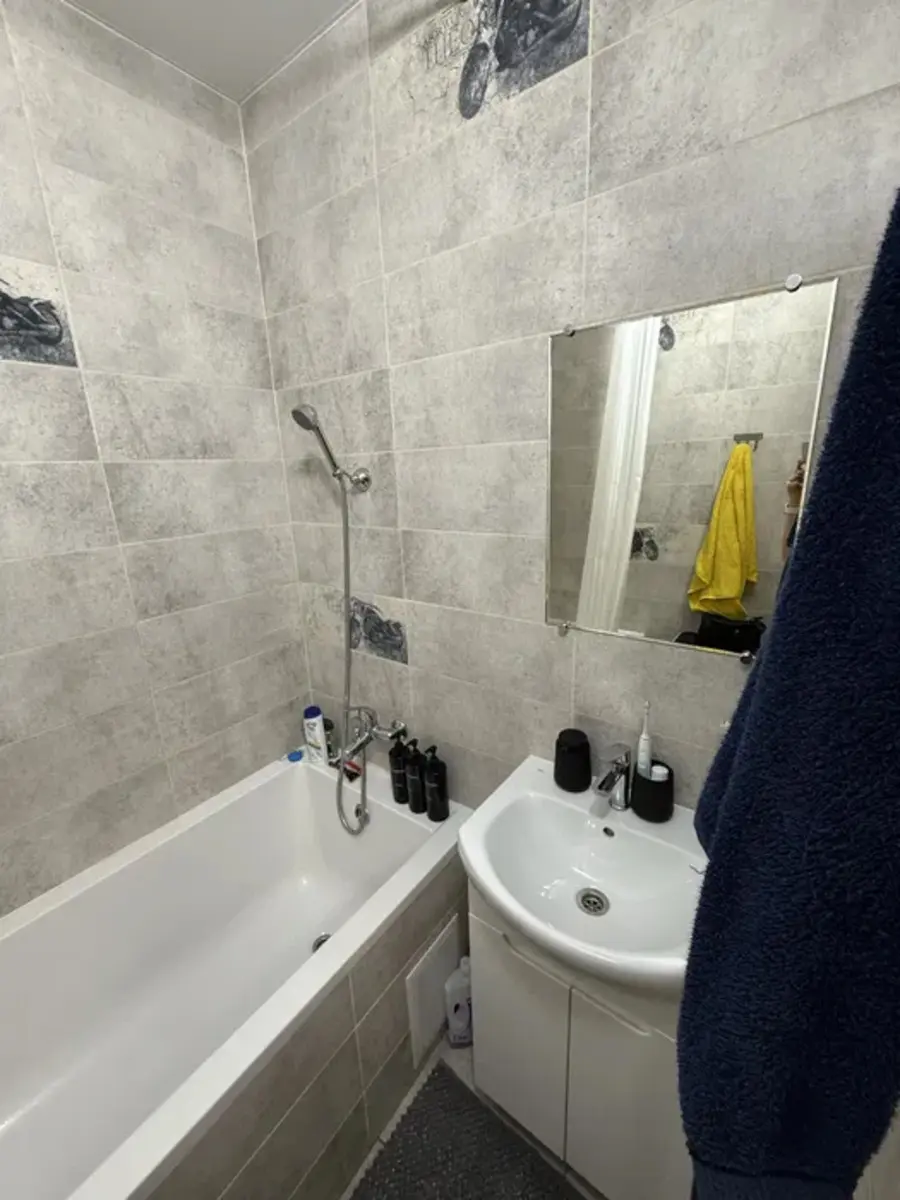 Фото Продаю 1-комнатную квартиру, 37 кв. м, Автозаводская ул. 39 Киев, цена: 59000 $, код 2794