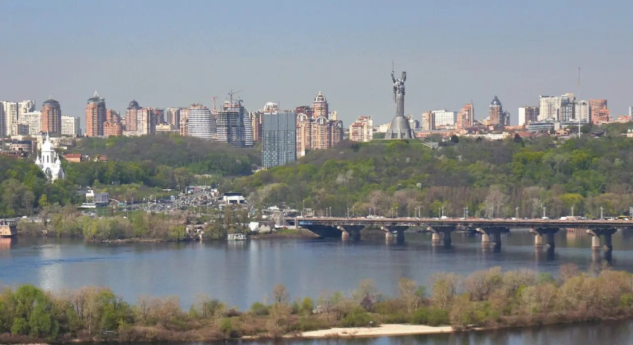 Фото Selling a 2-room apartment, 67 sq.m., Berezniakivska Street 29 Kyiv, price: 140000 $, code 2799