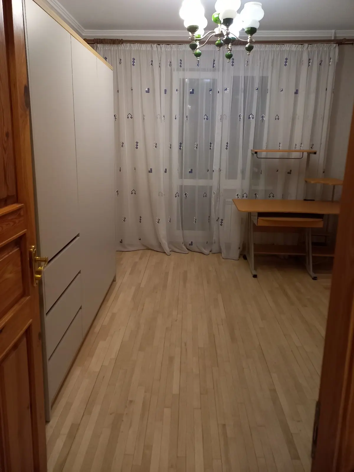 Фото Зняти 2 кімнатну квартиру, Анни Ахматової вул. 14б Київ в довгострокову оренду, ціна: 14500 UAH, код 2804