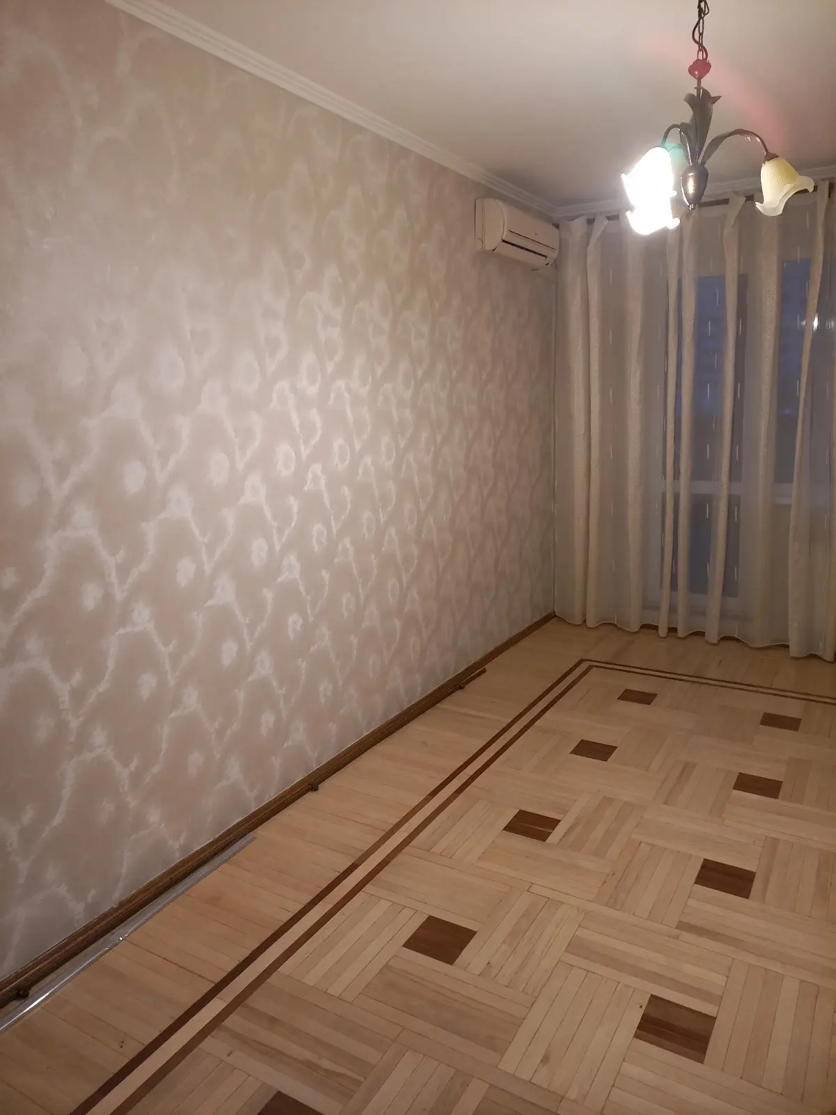 Фото Зняти 2 кімнатну квартиру, Анни Ахматової вул. 14б Київ в довгострокову оренду, ціна: 14500 UAH, код 2804