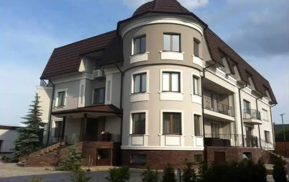 Фото Зняти 3 кімнатну квартиру, 49-а А Садова вул.  Київ в довгострокову оренду, ціна: 1000 $, код 2819