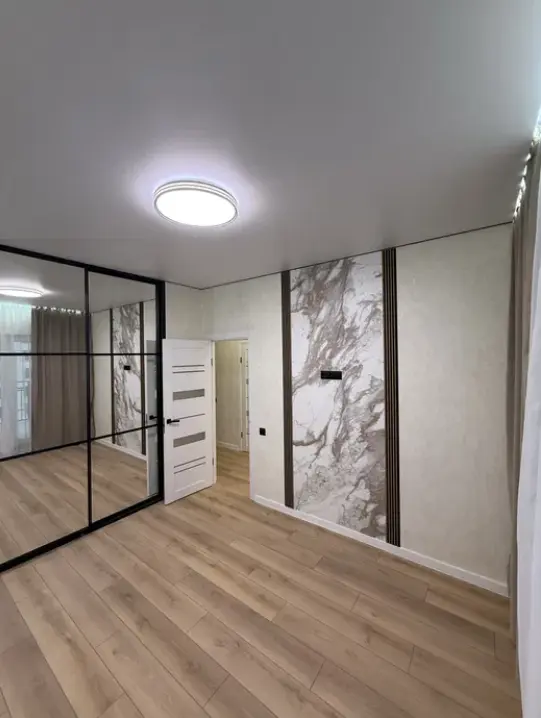 Фото Продаю 1-комнатную квартиру, 42 кв. м, Краснова ул.  Одесса, цена: 63800 $, код 2823