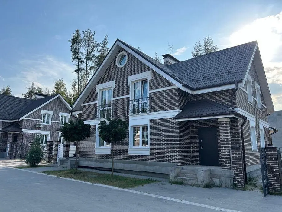 Фото Продаю будинок, 110 кв. м, Михайла Чалого вул.  Київ, ціна: 170000 $, код 2836