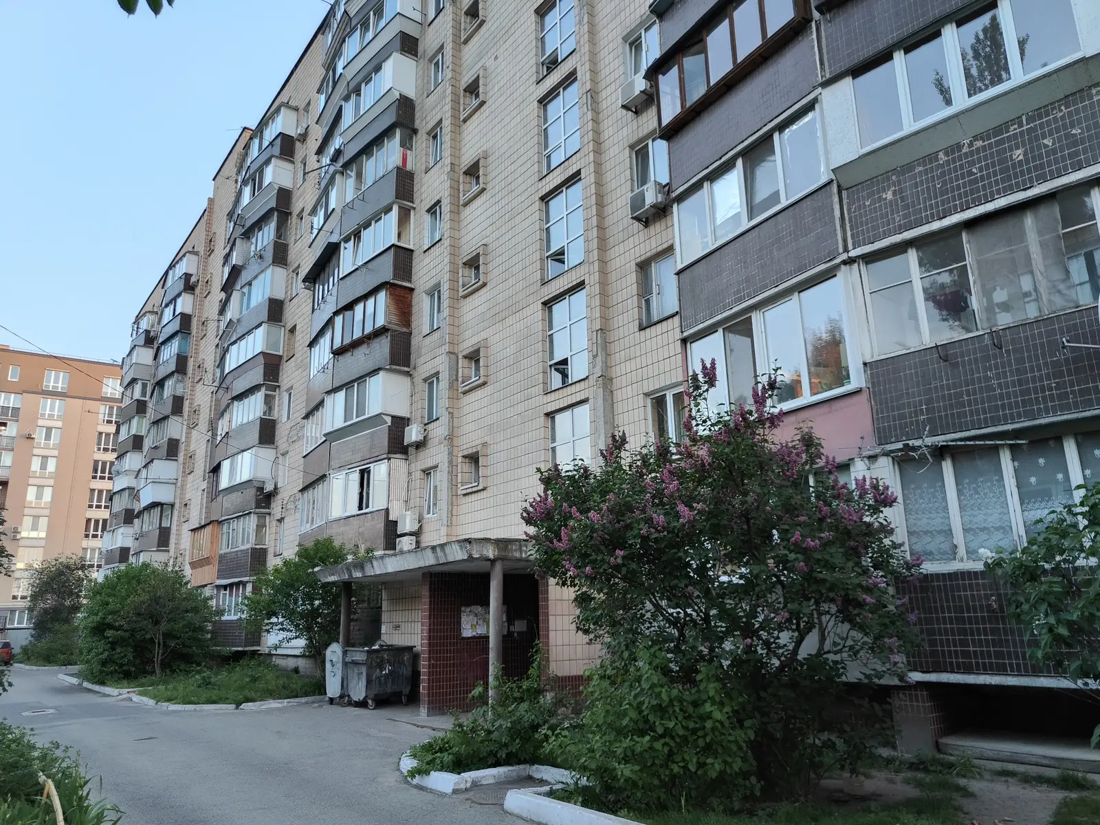 Фото Зняти 1 кімнатну квартиру, Метрологічна вул.  Київ в довгострокову оренду, ціна: 9500 грн, код 2840